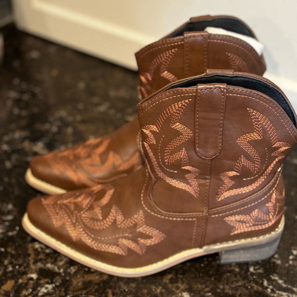 Women’s Brown Cowboy Boots